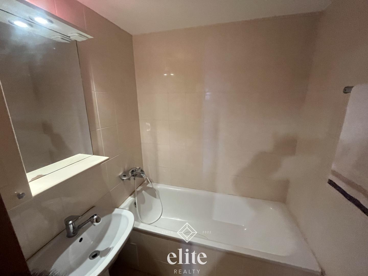 elite realty image