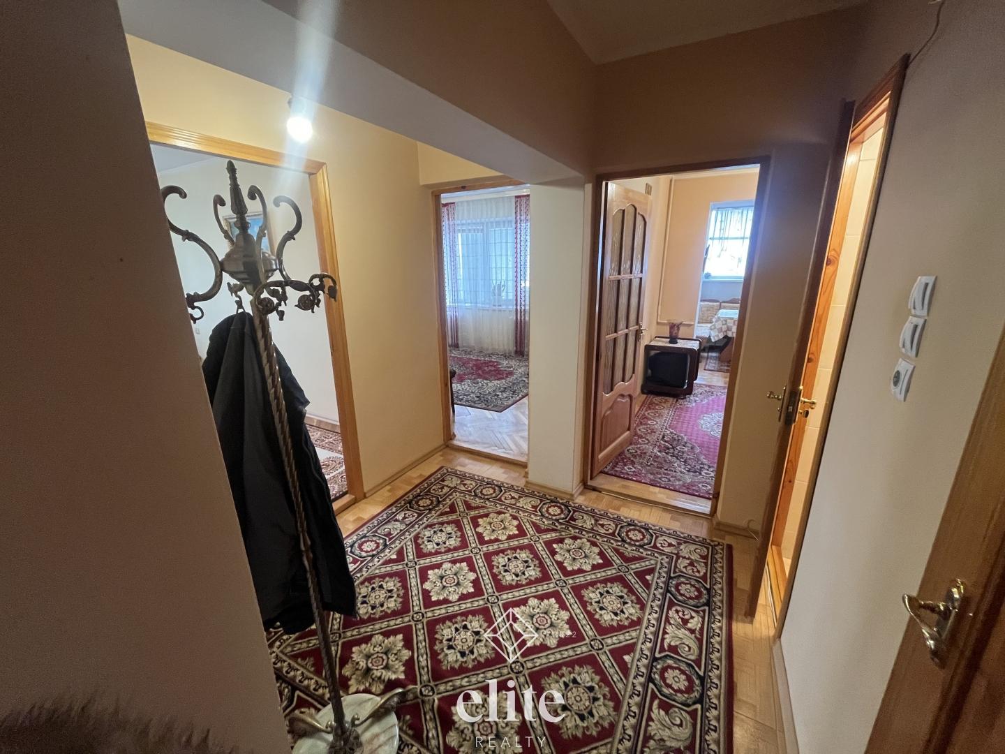 elite realty image