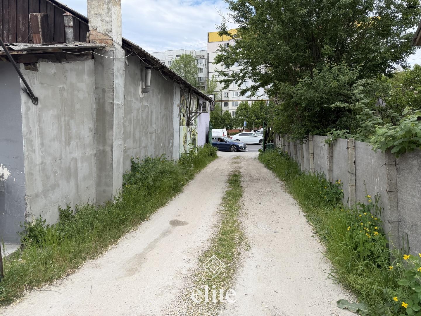 elite realty image