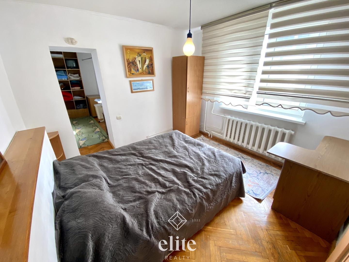 elite realty image