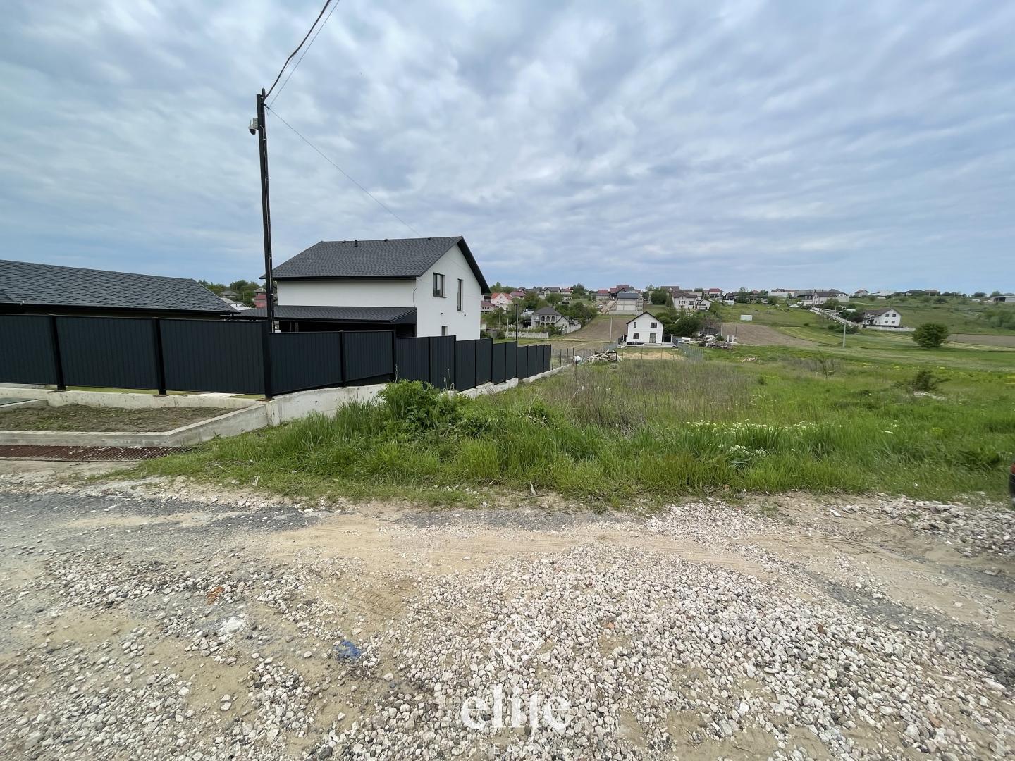 elite realty image