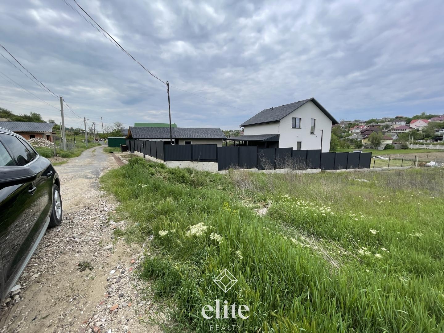 elite realty image