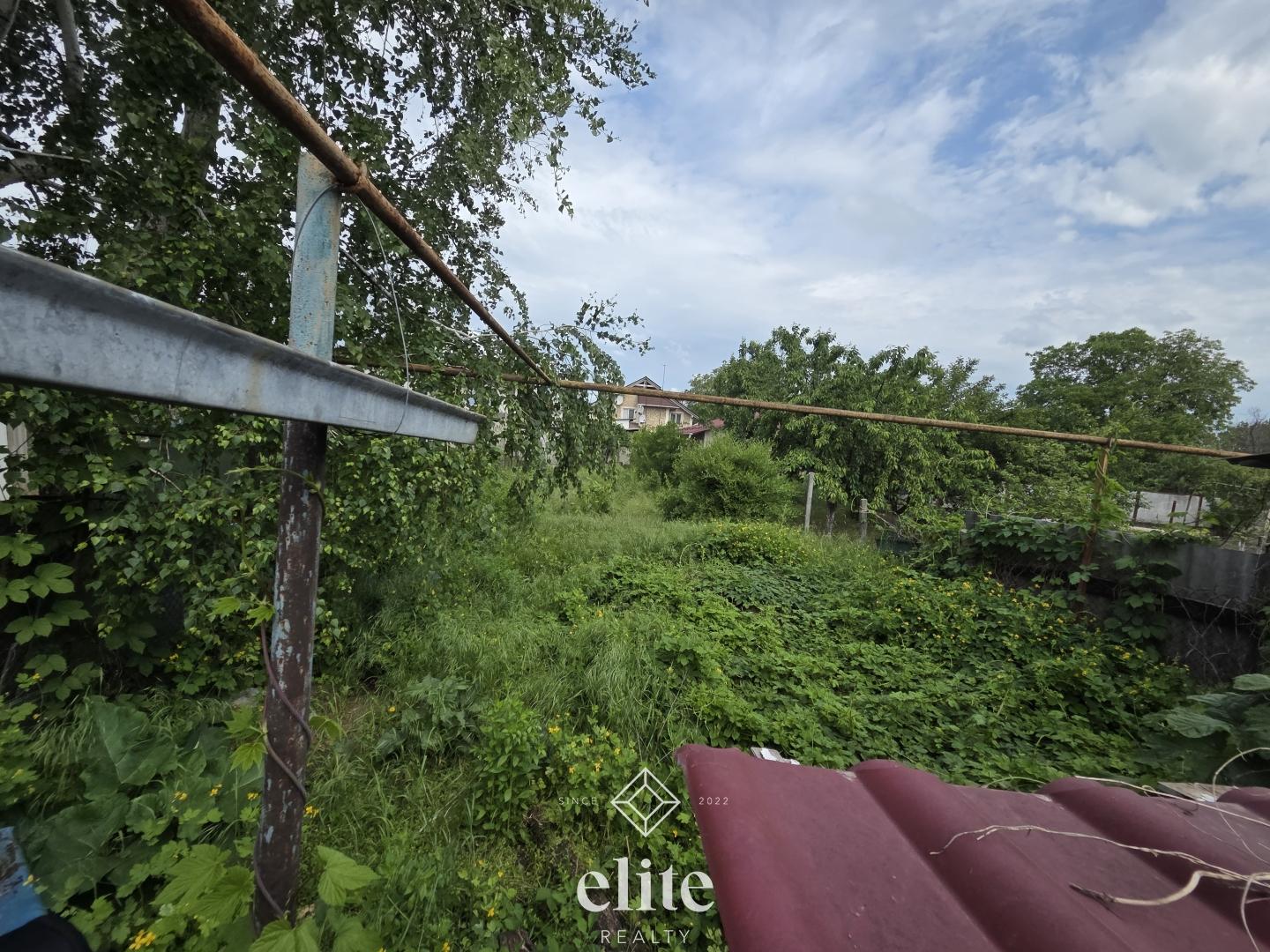 elite realty image