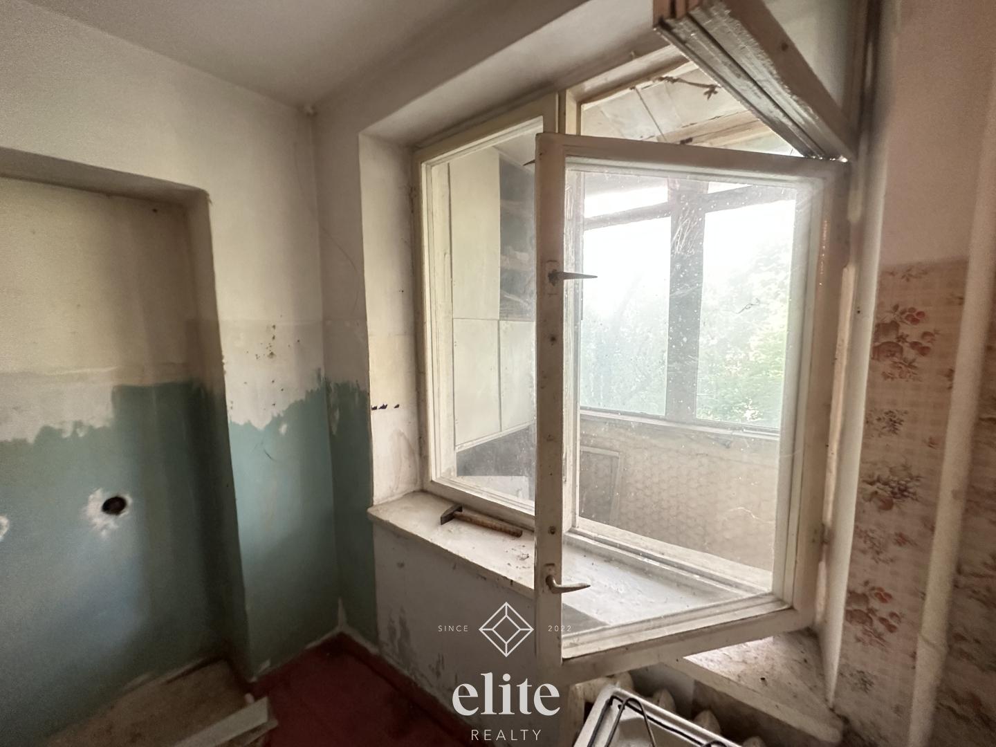 elite realty image
