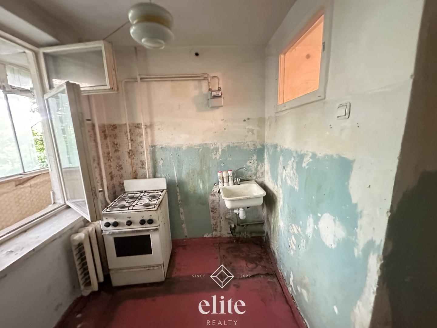 elite realty image