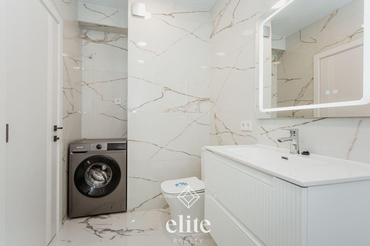elite realty image