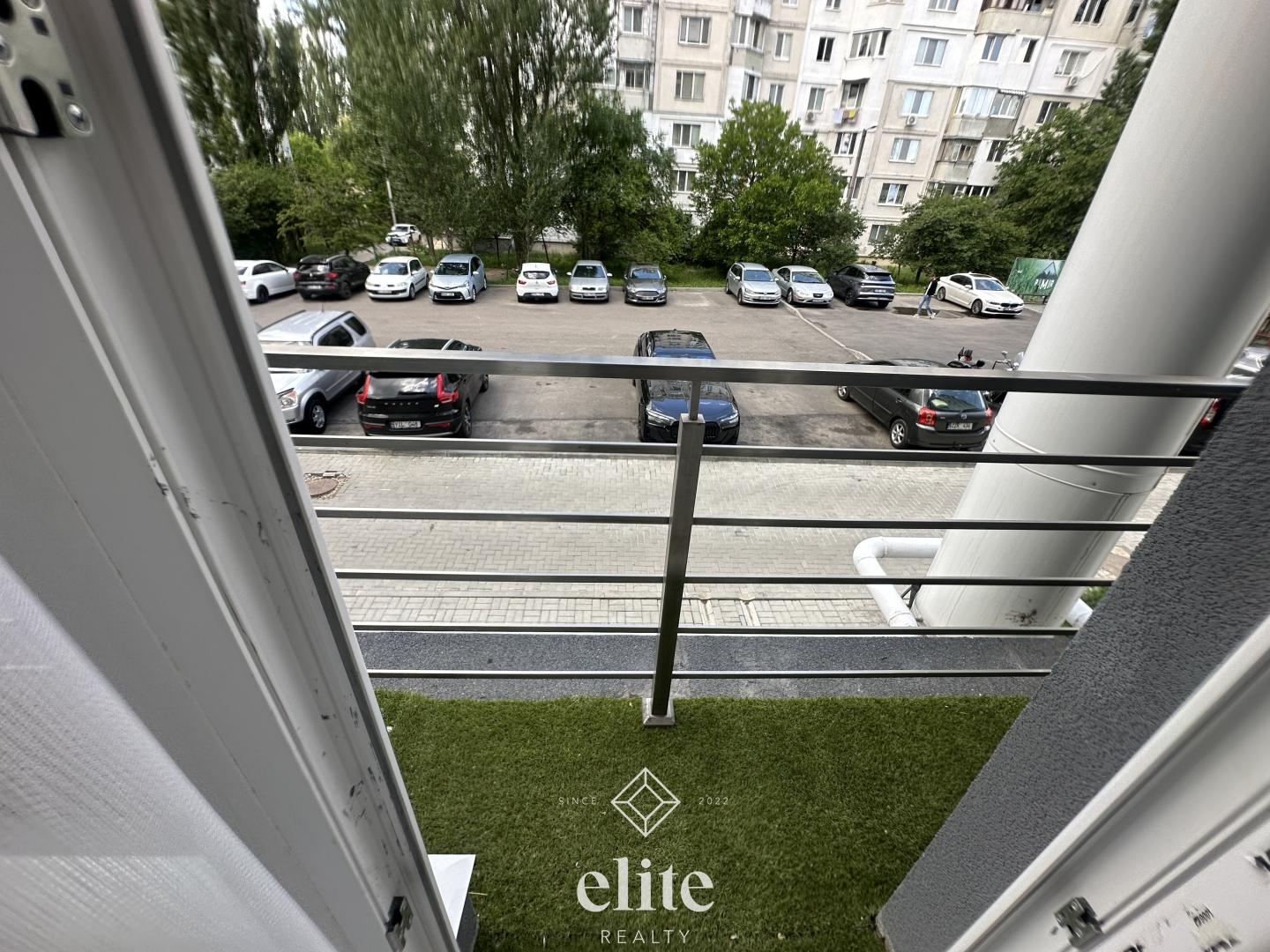 elite realty image