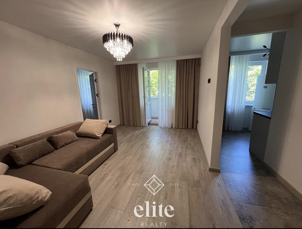elite realty image