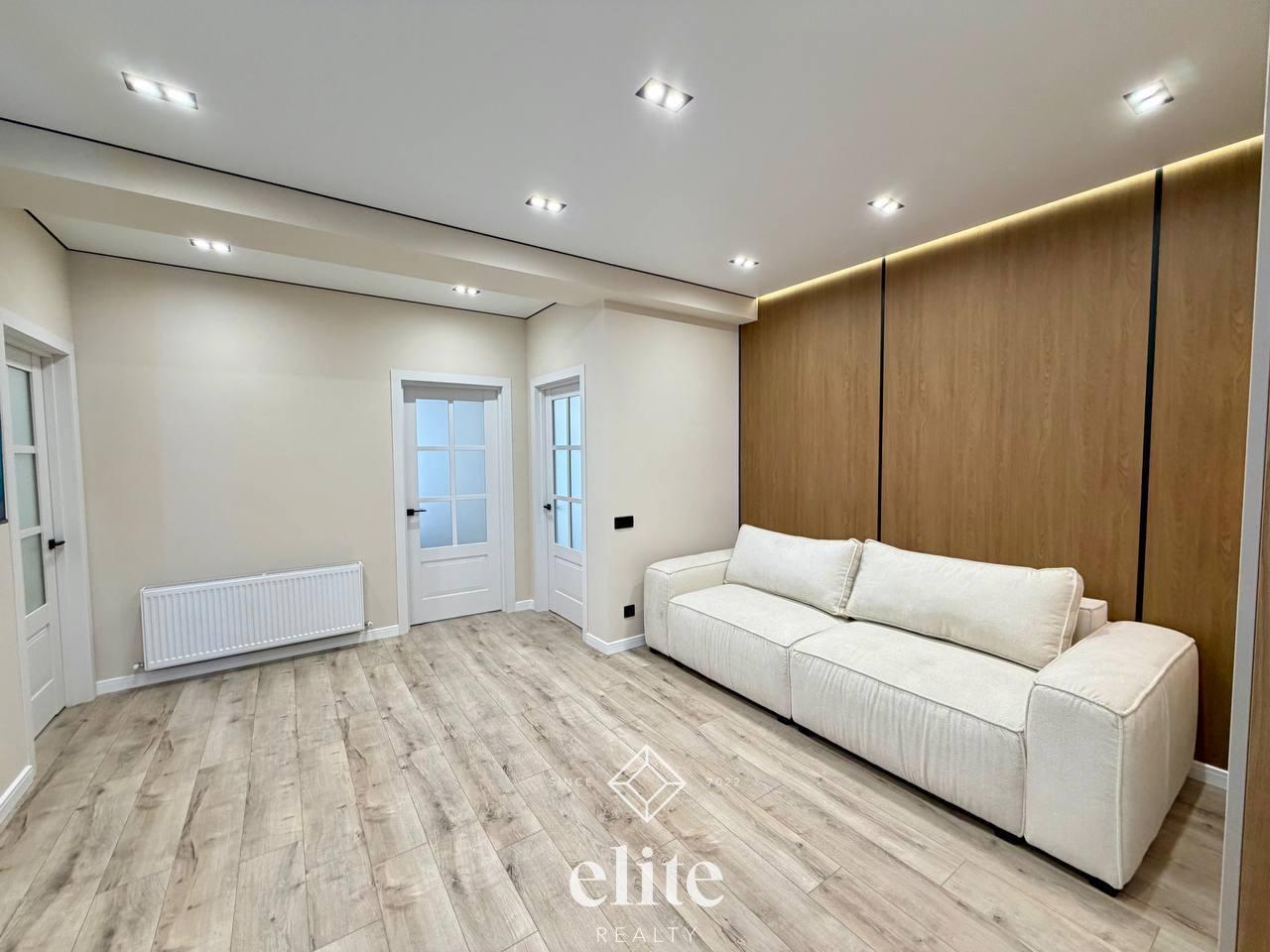 elite realty image