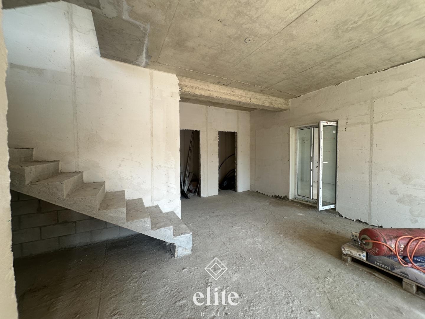 elite realty image