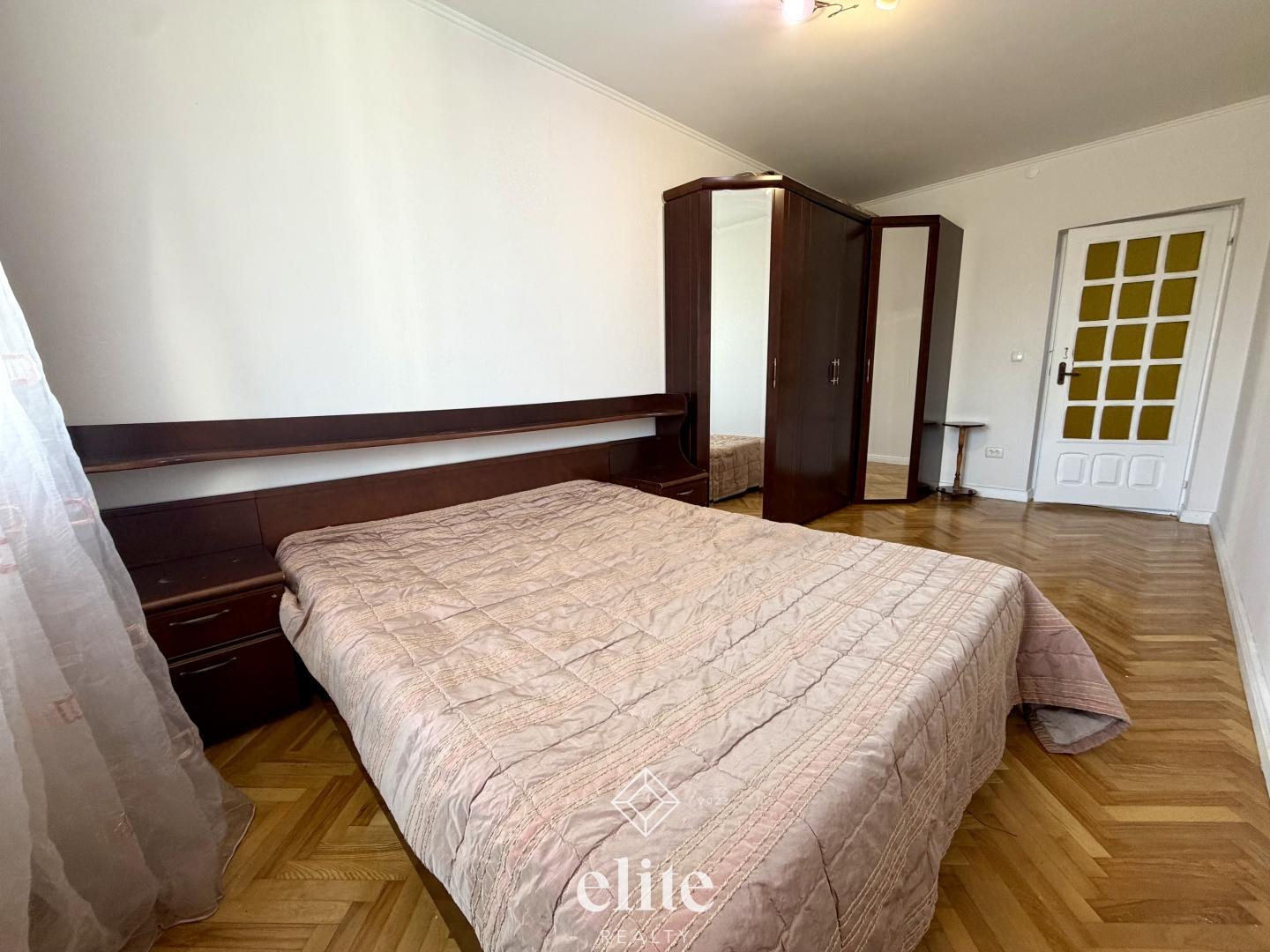 elite realty image