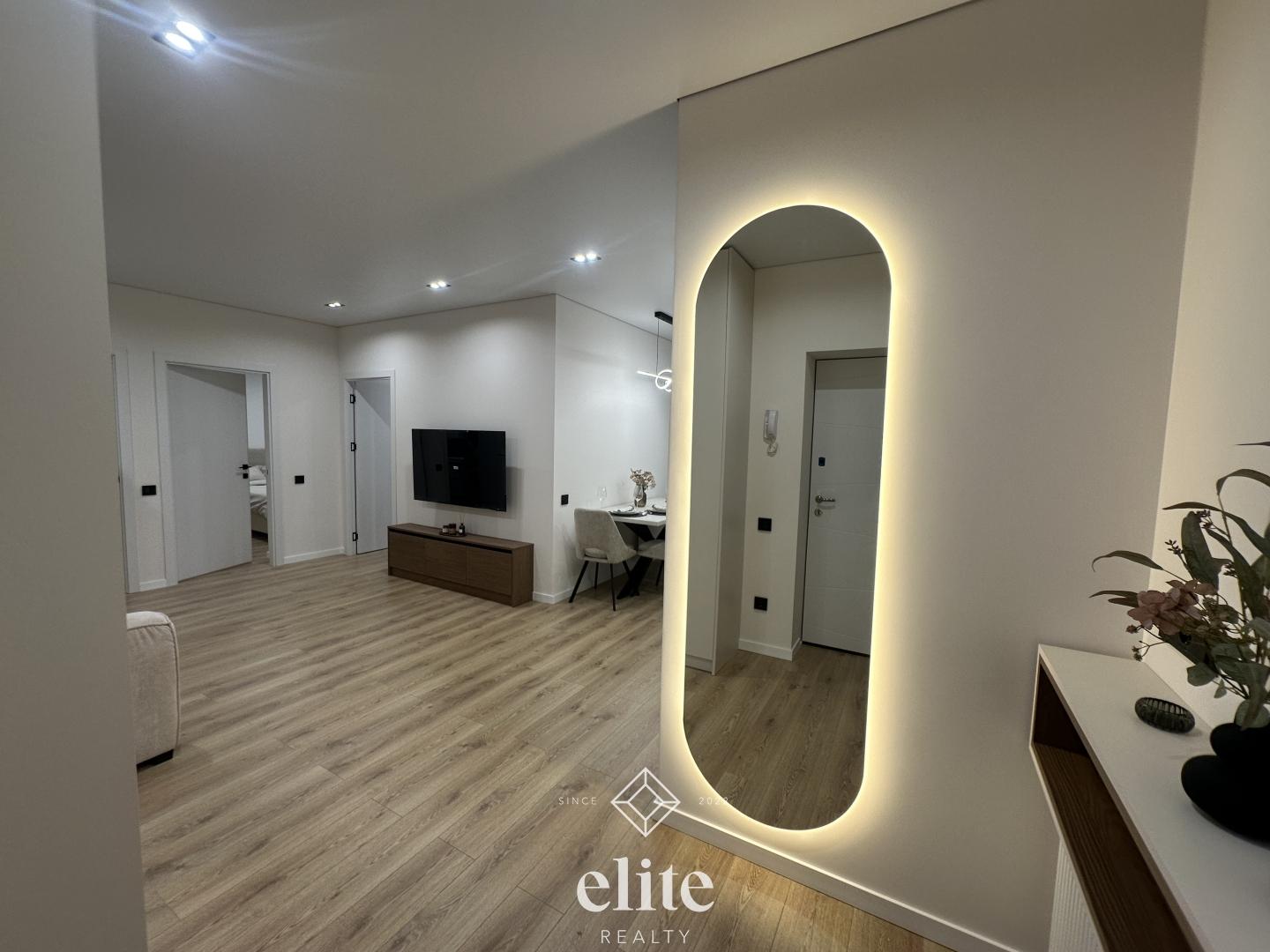 elite realty image