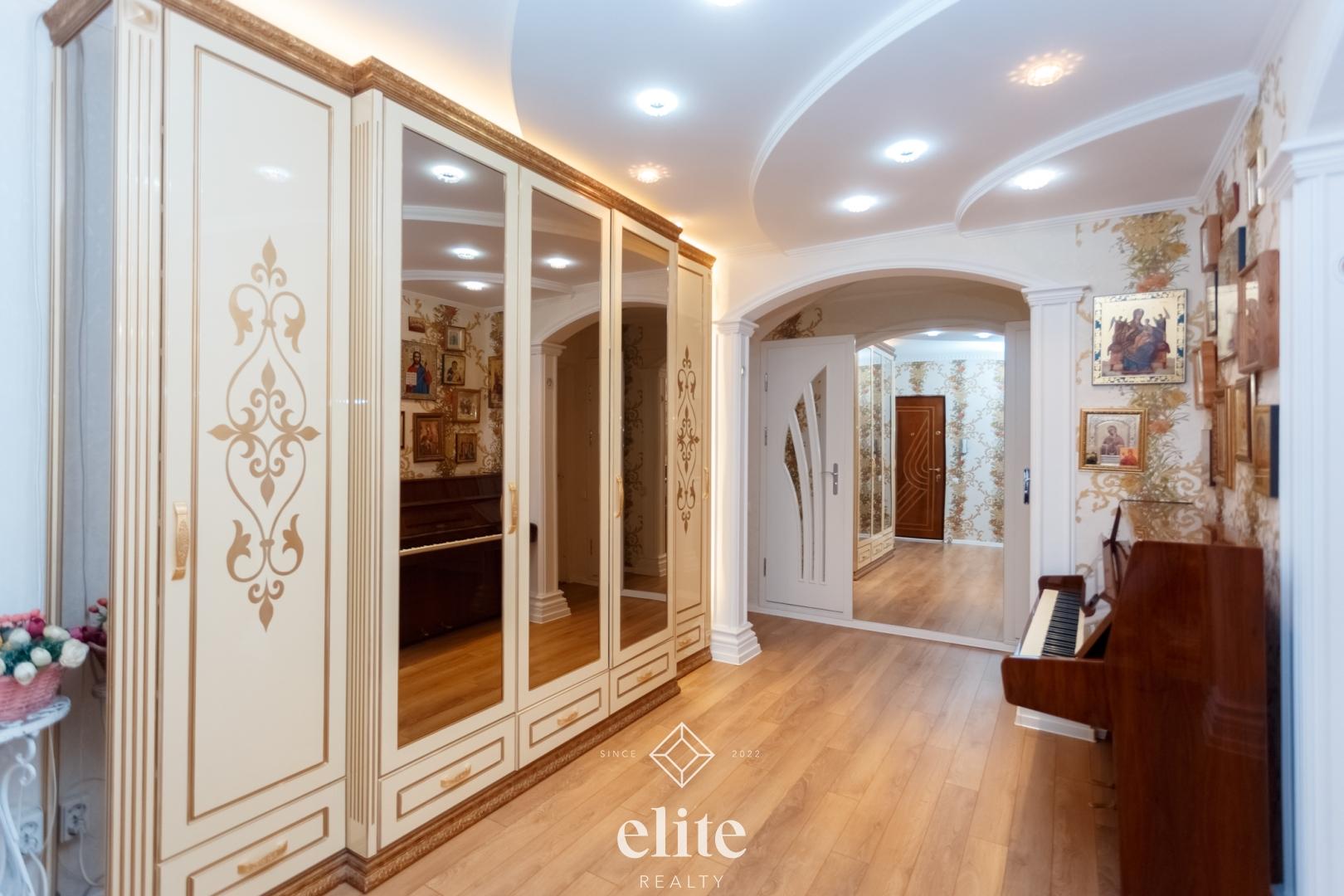 elite realty image