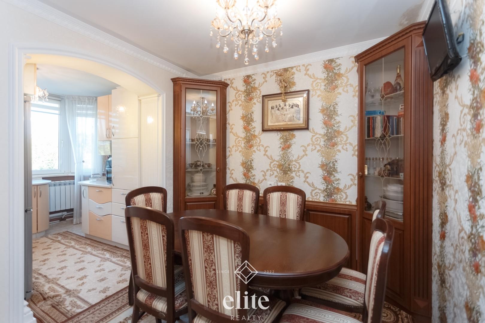 elite realty image