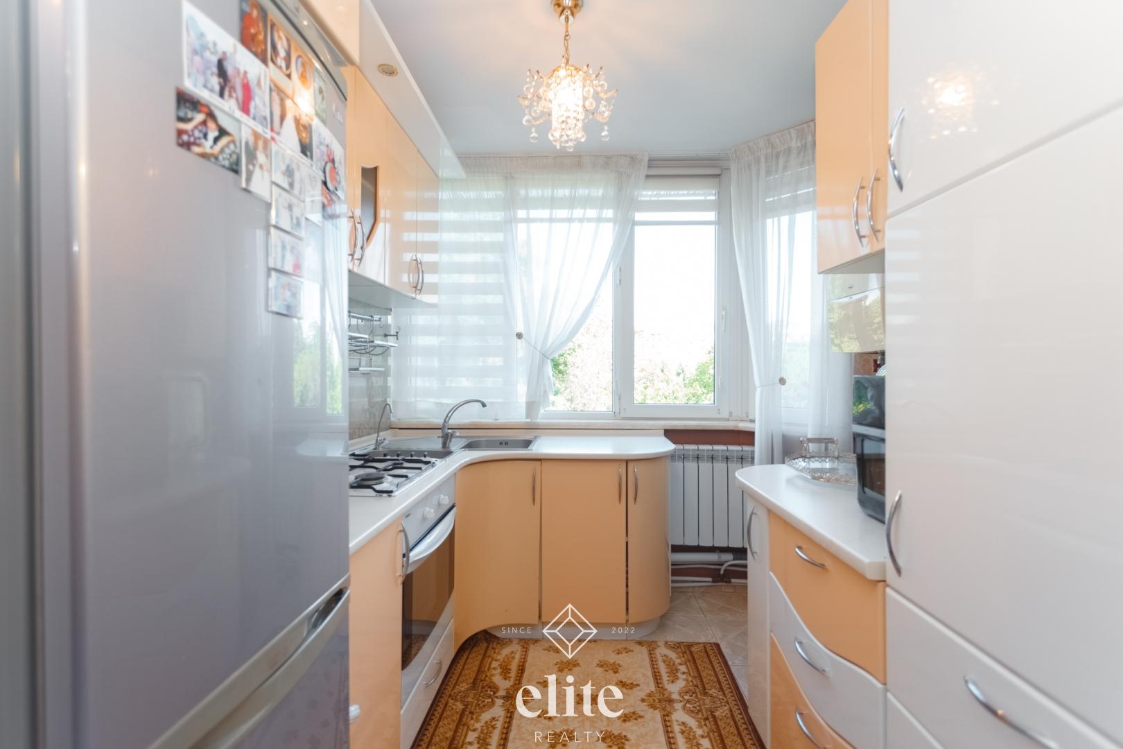 elite realty image