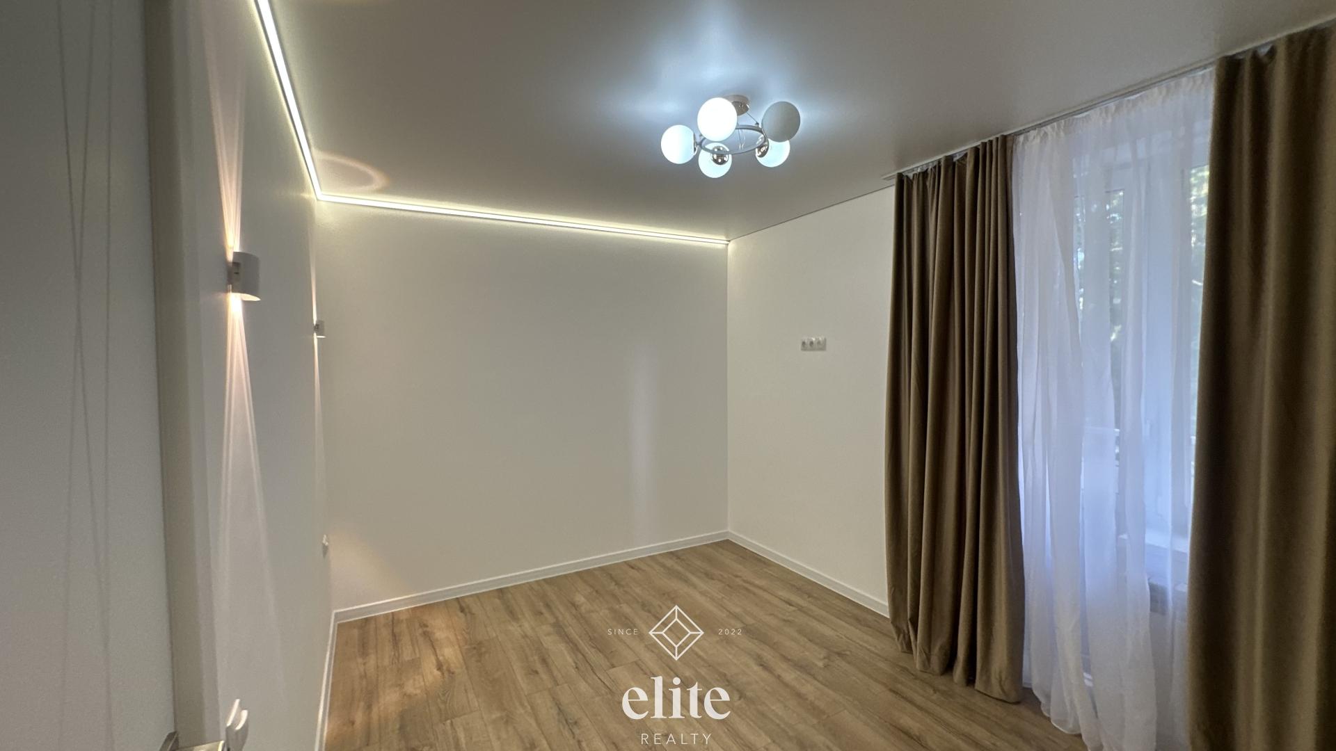 elite realty image