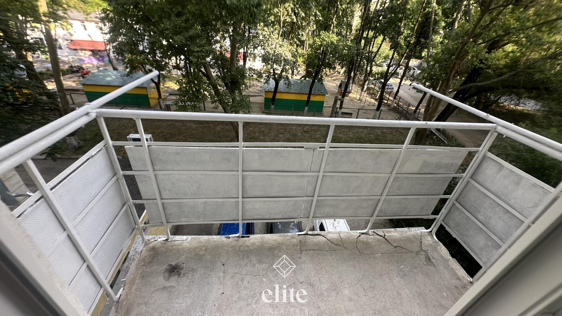 elite realty image