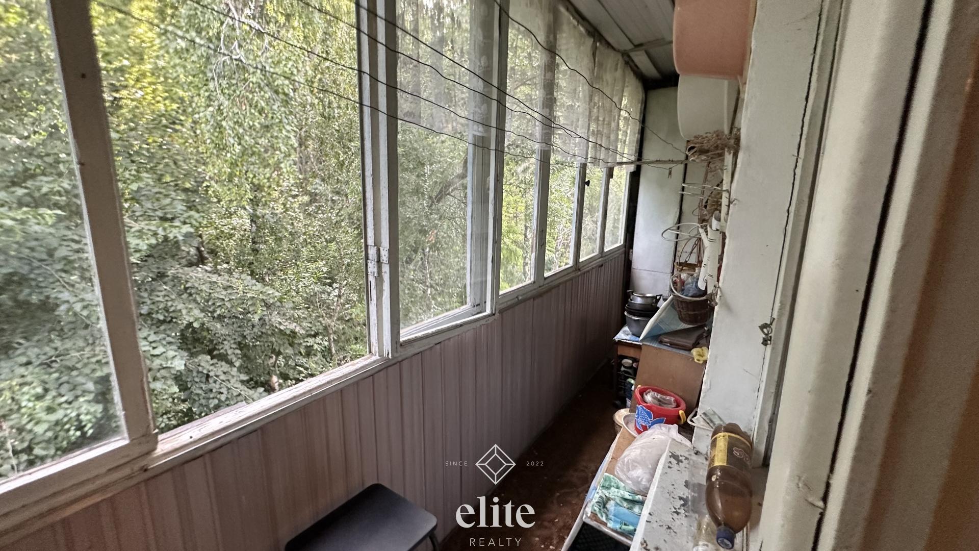 elite realty image