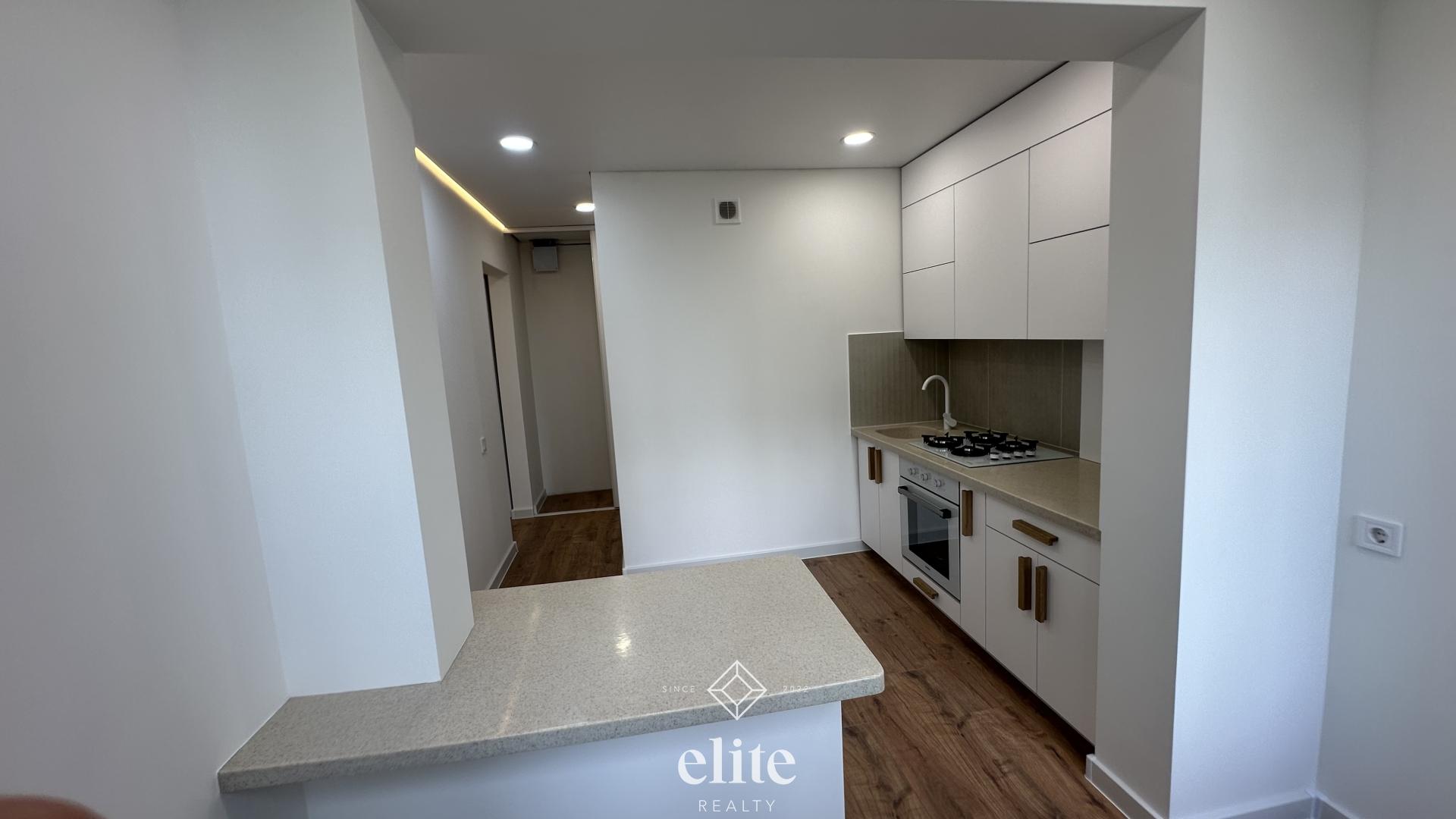 elite realty image
