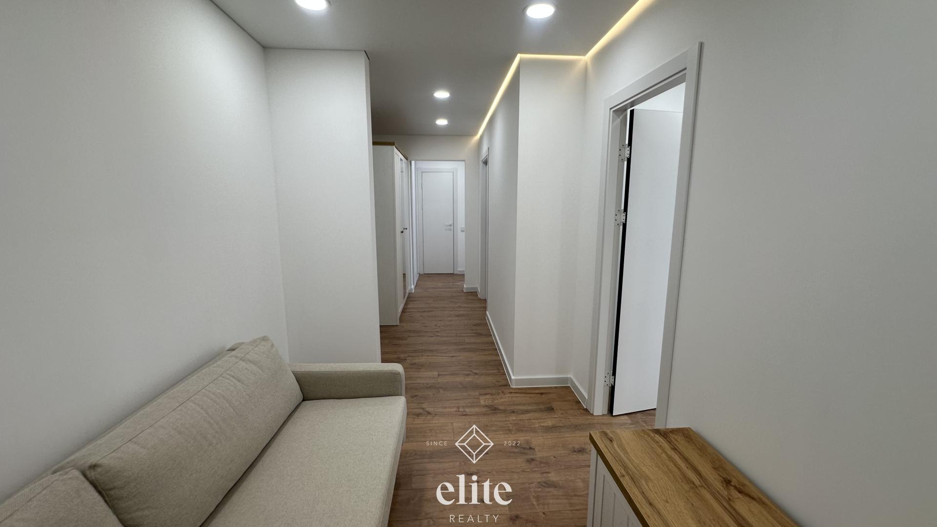 elite realty image