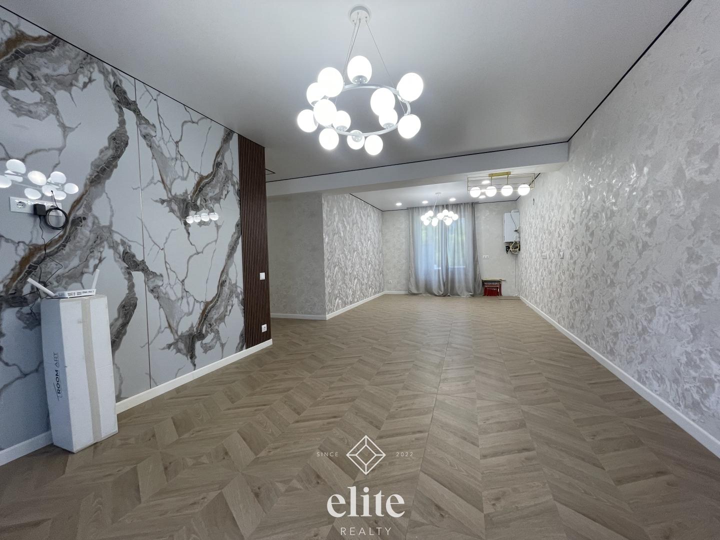 elite realty image