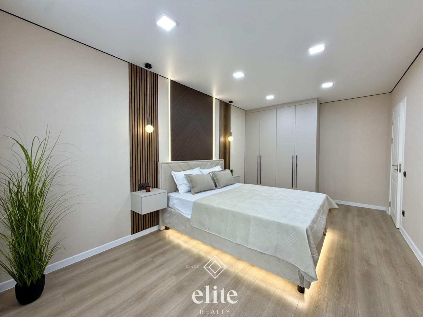 elite realty image