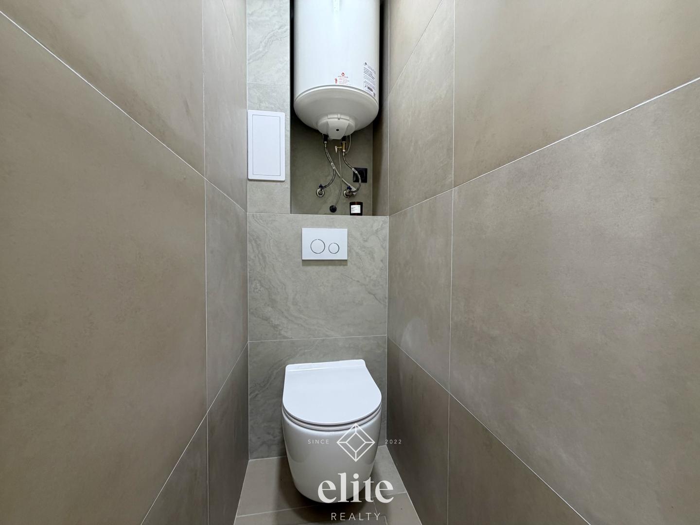 elite realty image