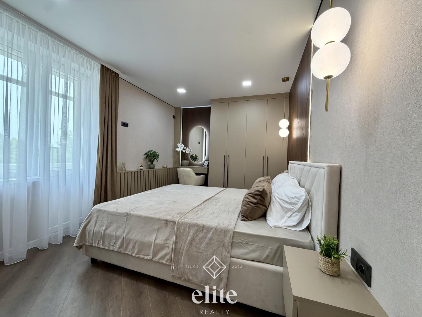 elite realty image