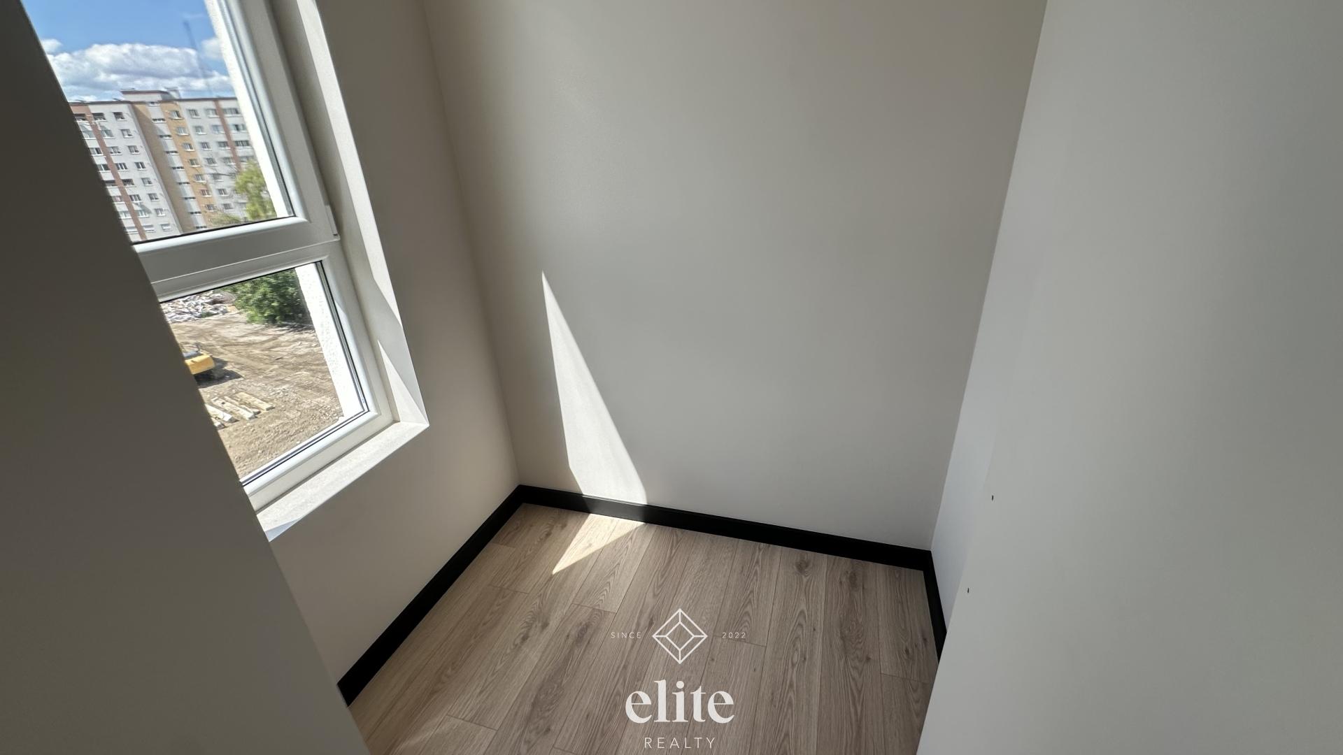 elite realty image