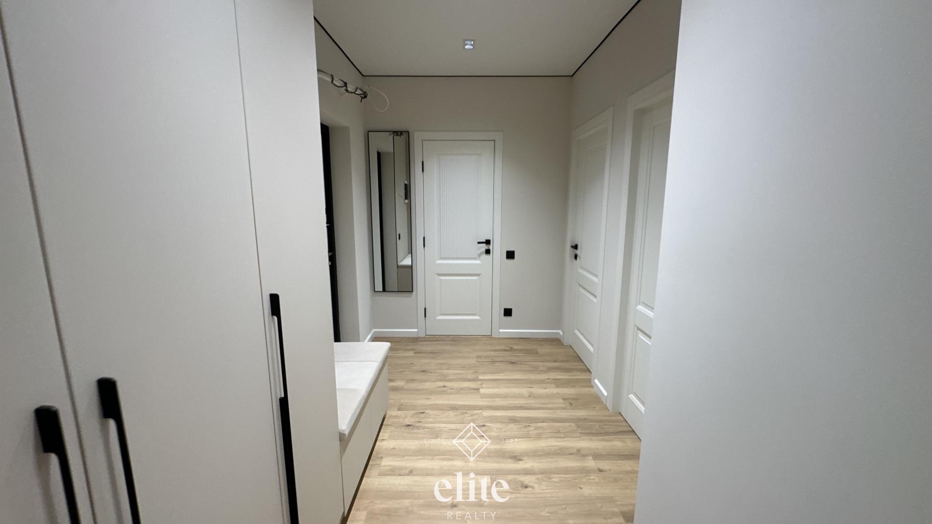 elite realty image