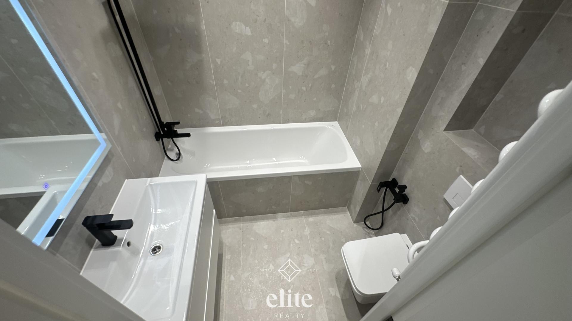 elite realty image
