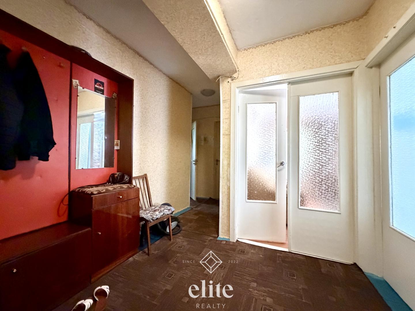 elite realty image