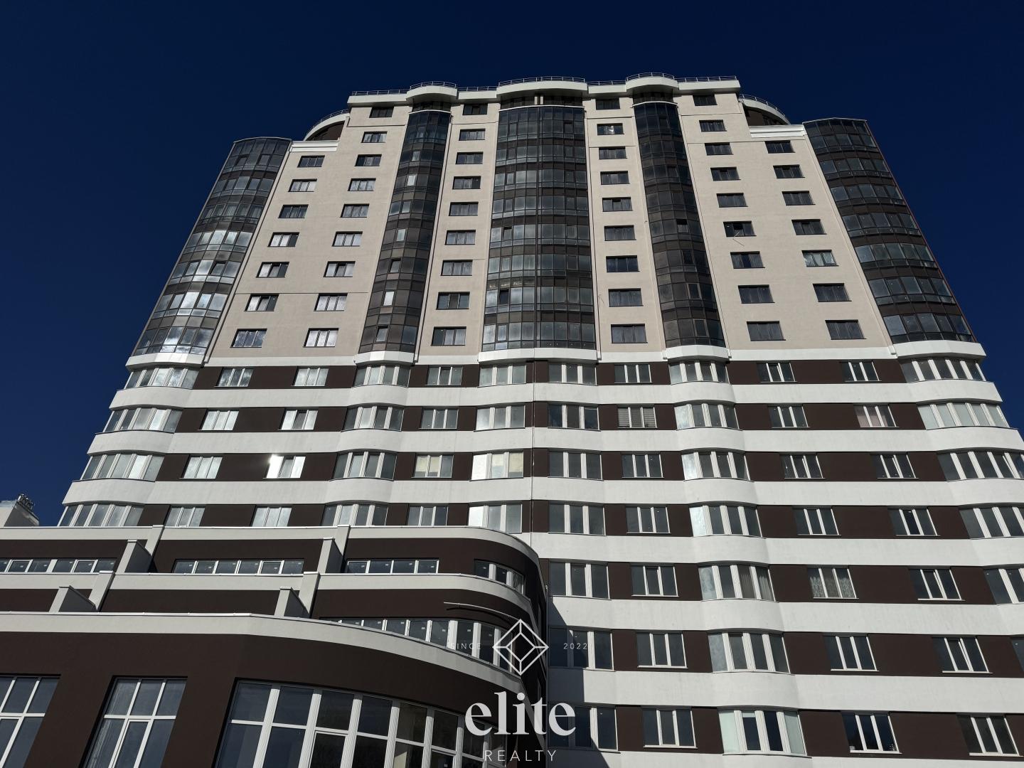elite realty image