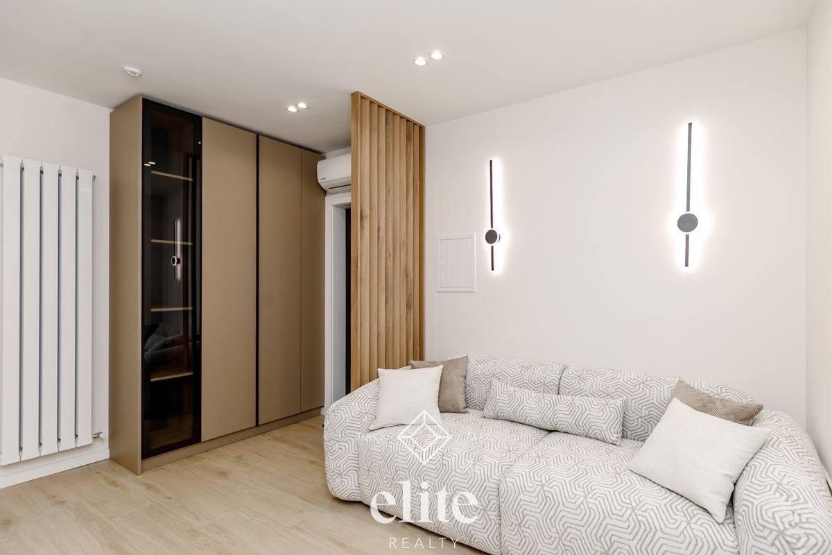 elite realty image