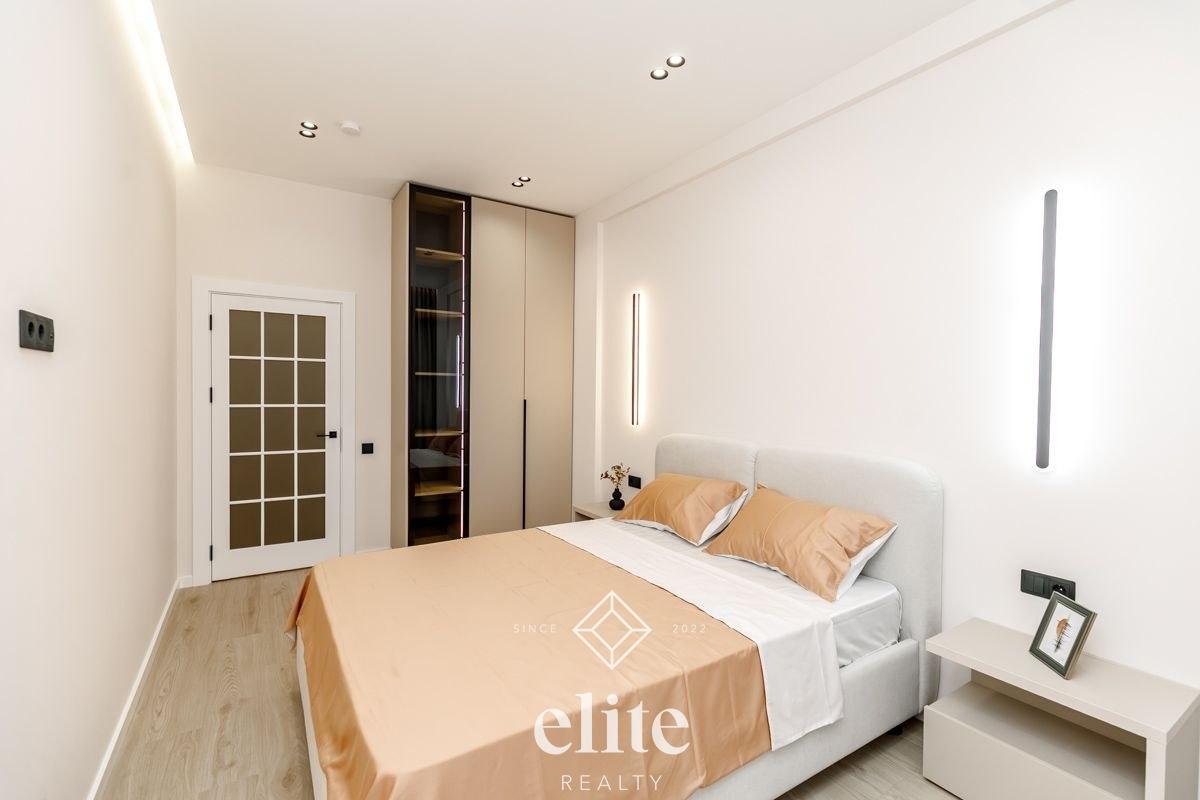 elite realty image
