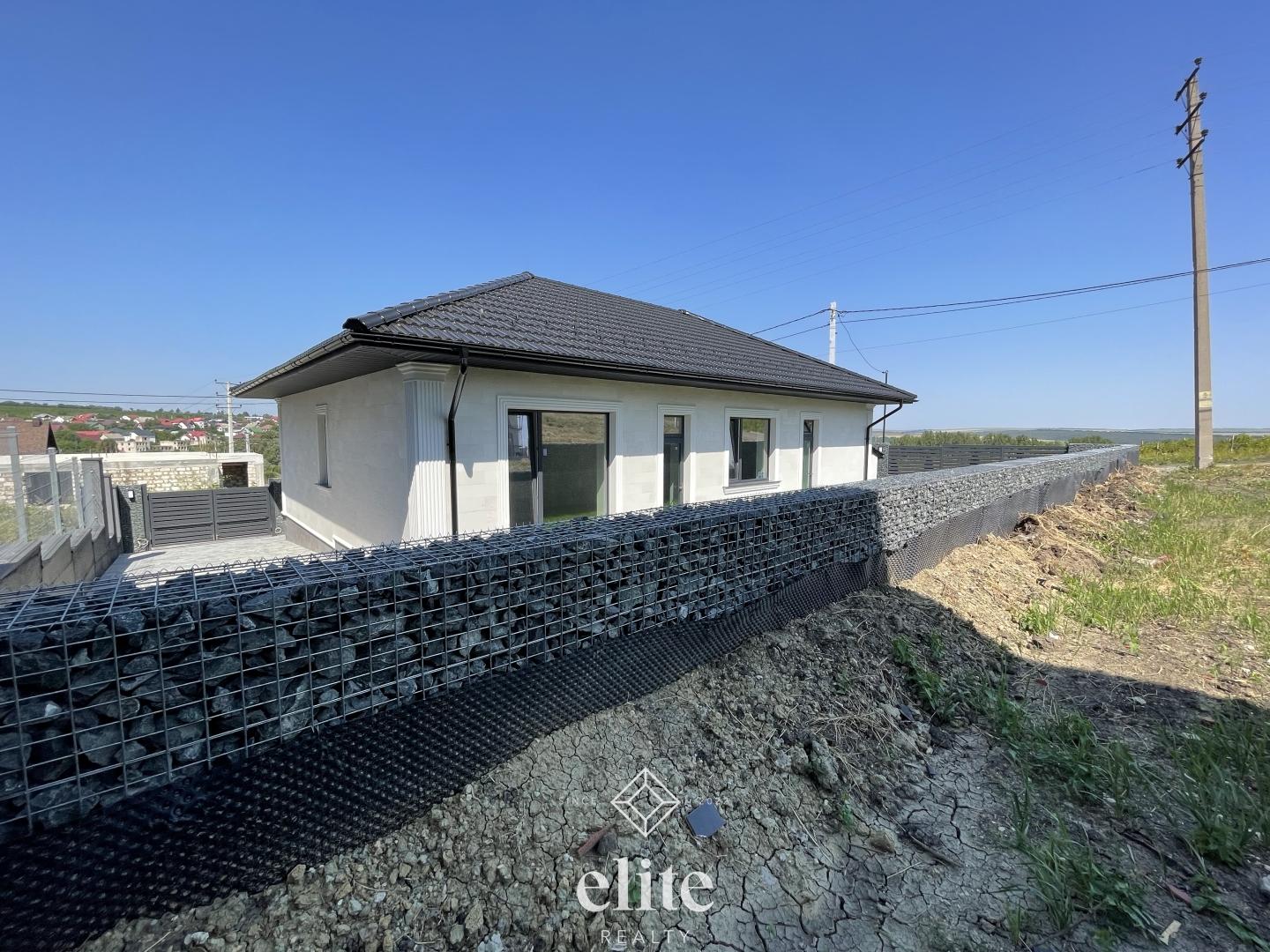 elite realty image