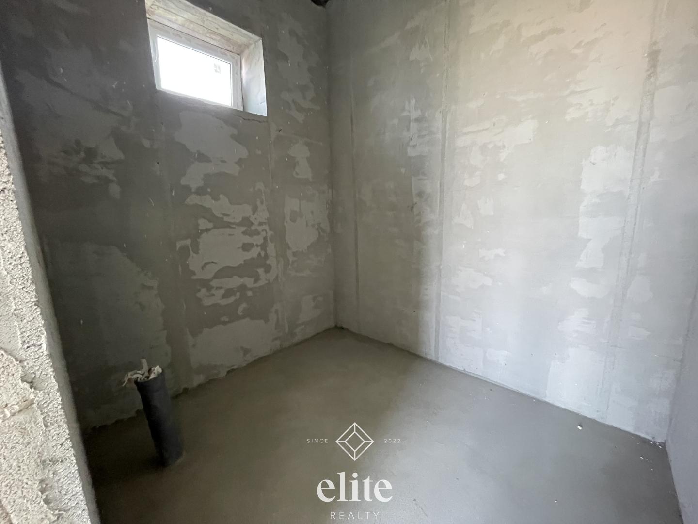 elite realty image