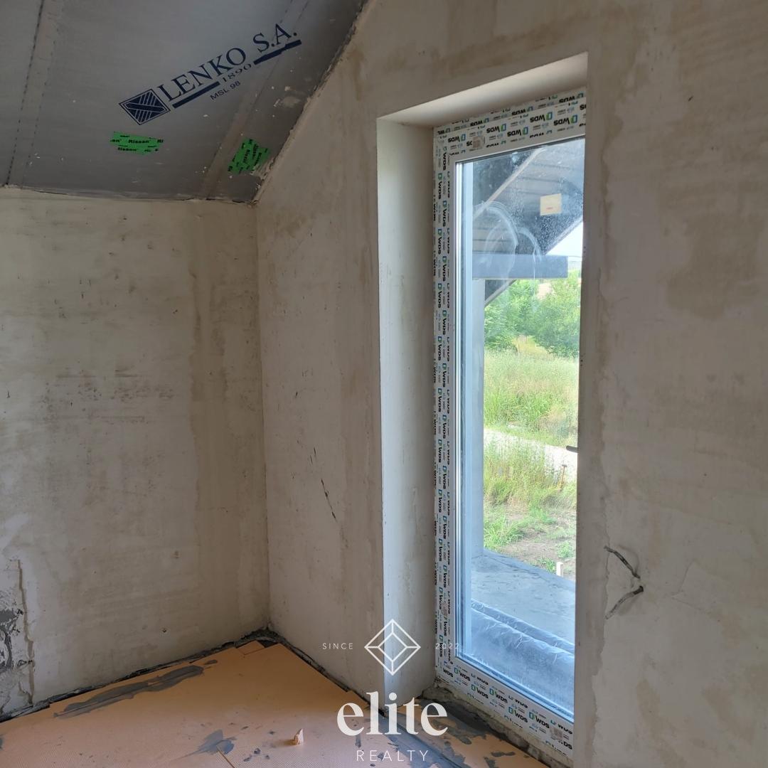 elite realty image