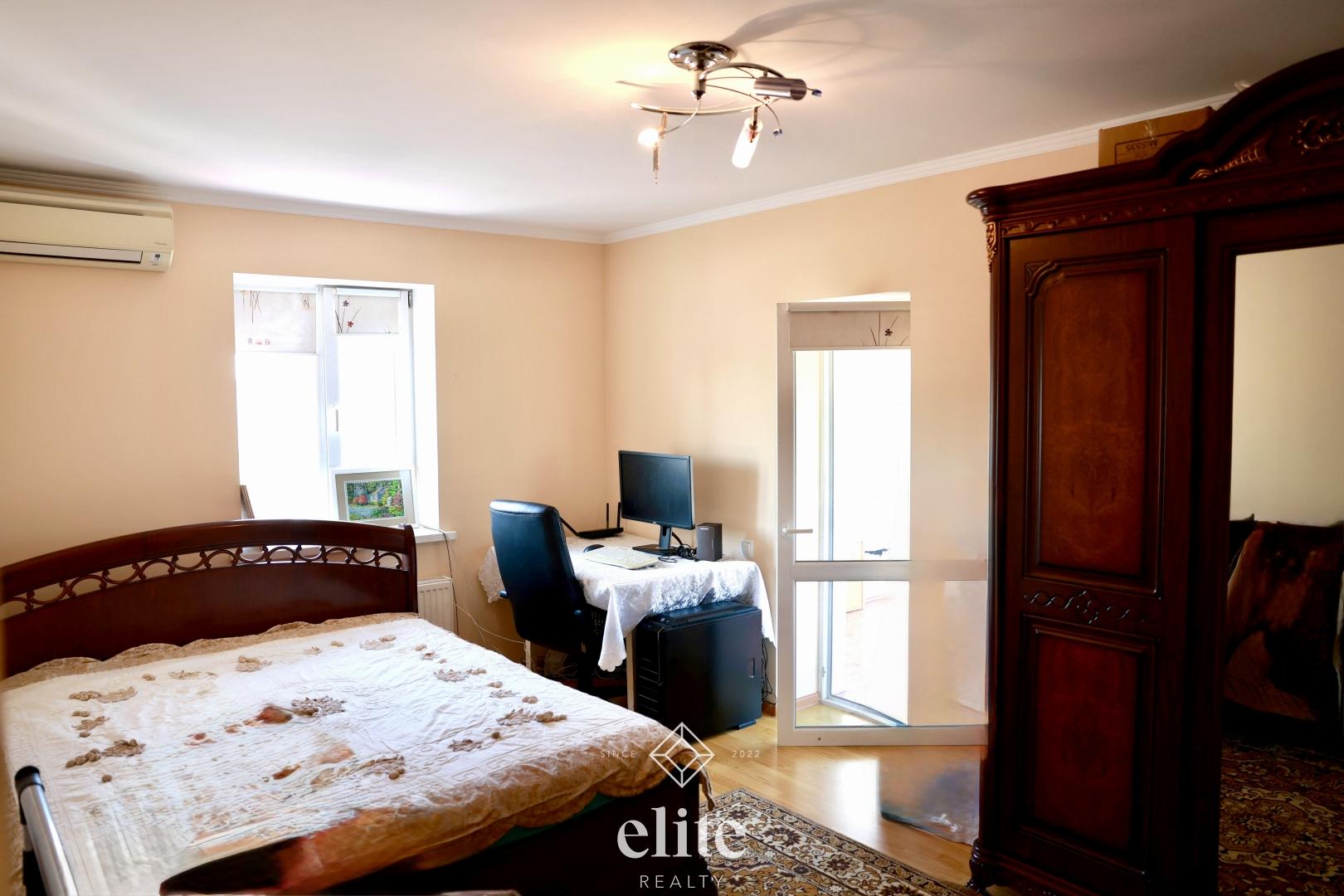 elite realty image