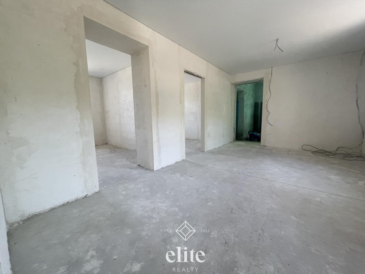elite realty image
