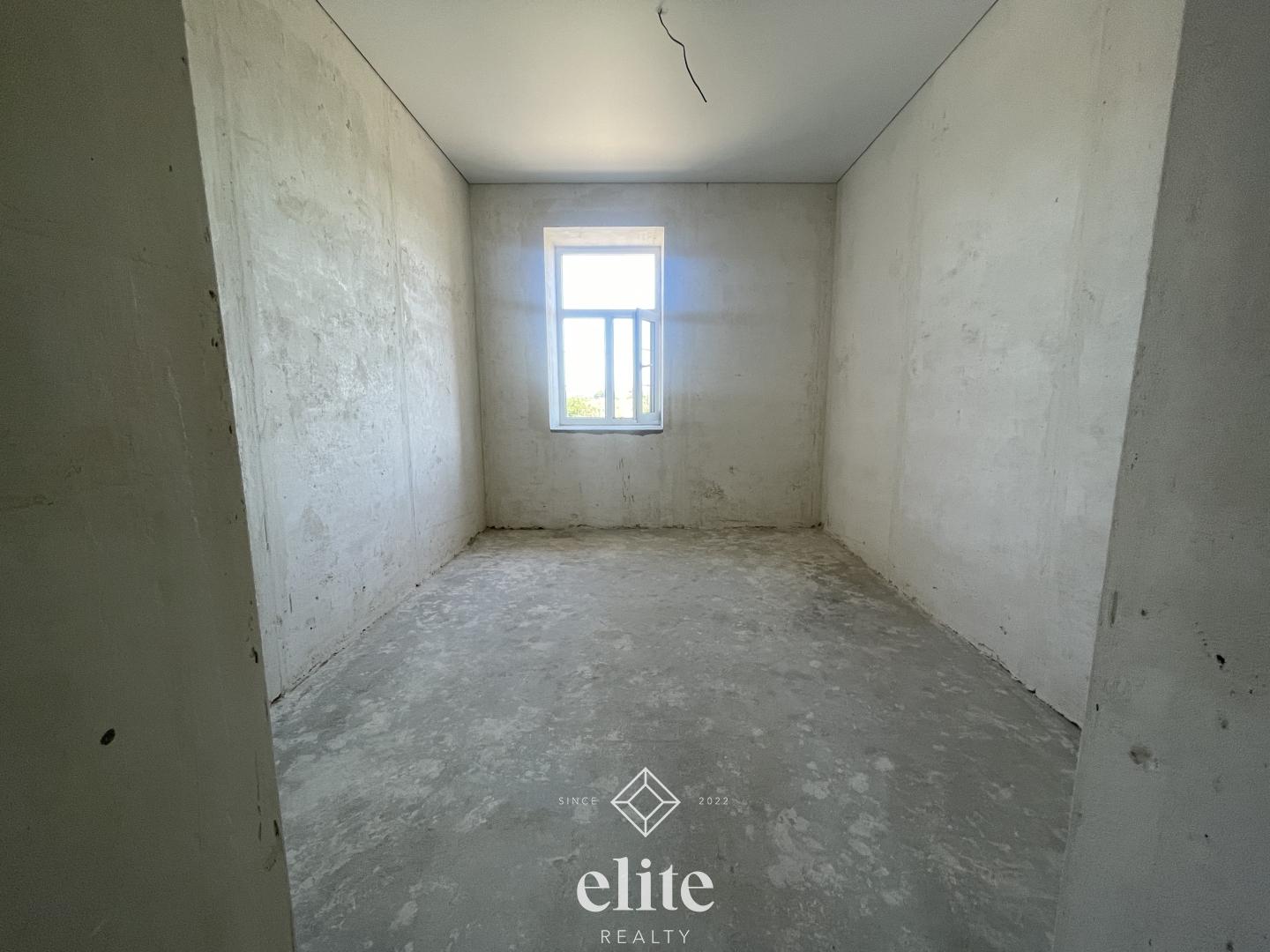 elite realty image