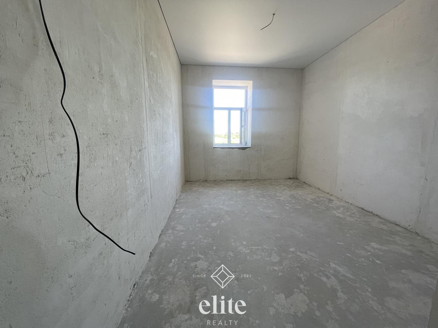 elite realty image
