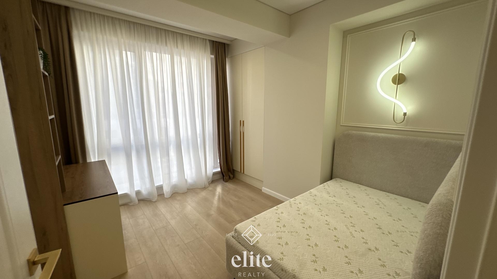 elite realty image