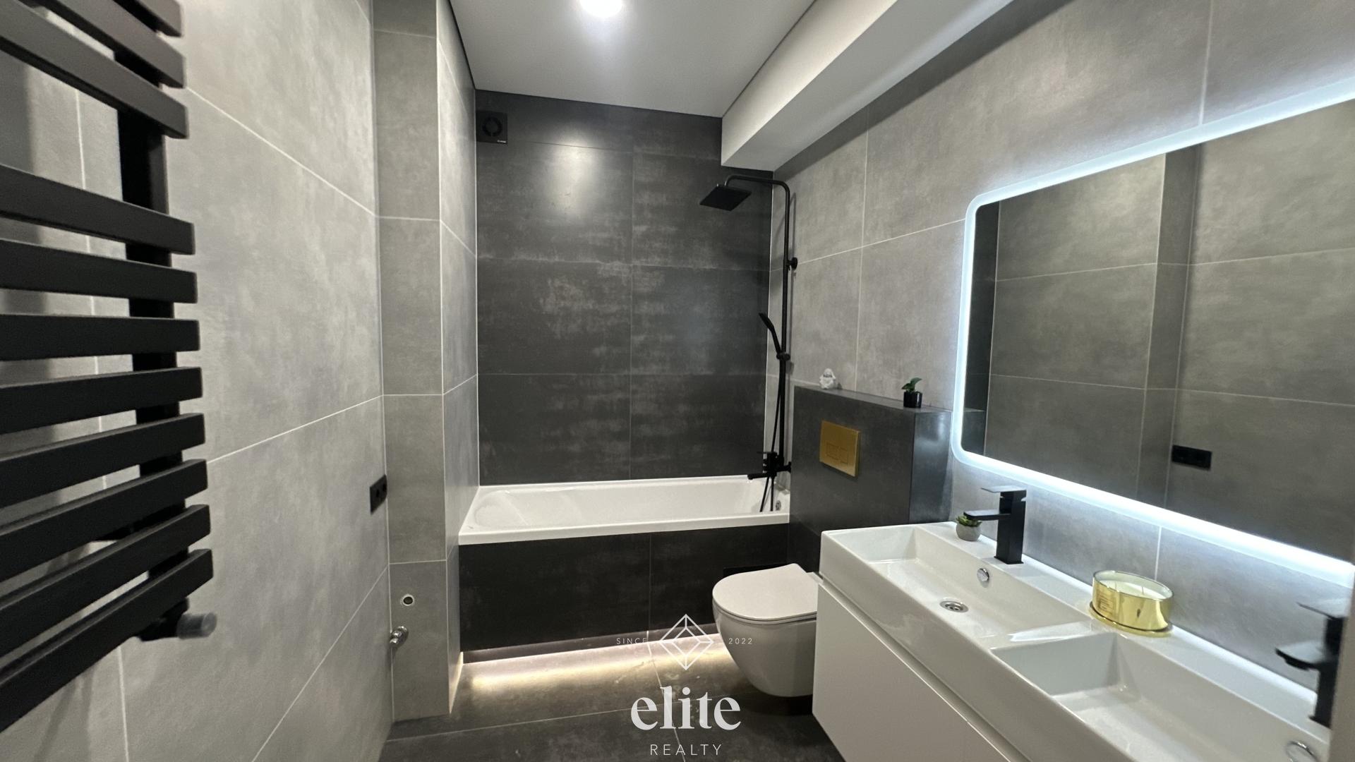 elite realty image
