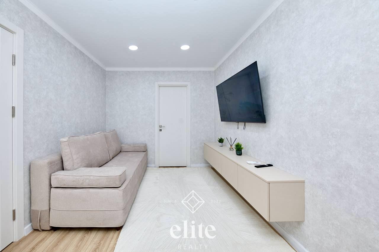 elite realty image
