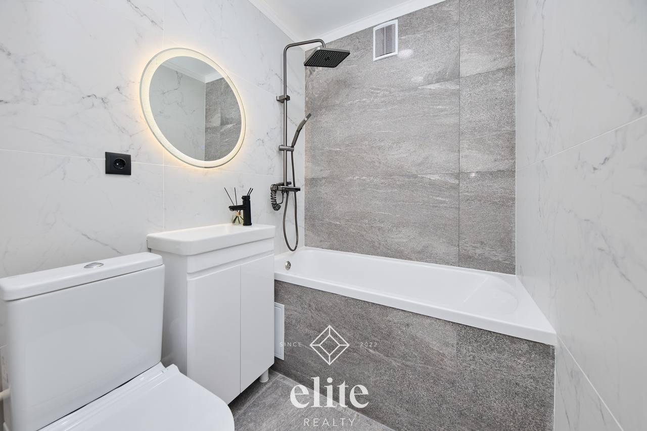 elite realty image