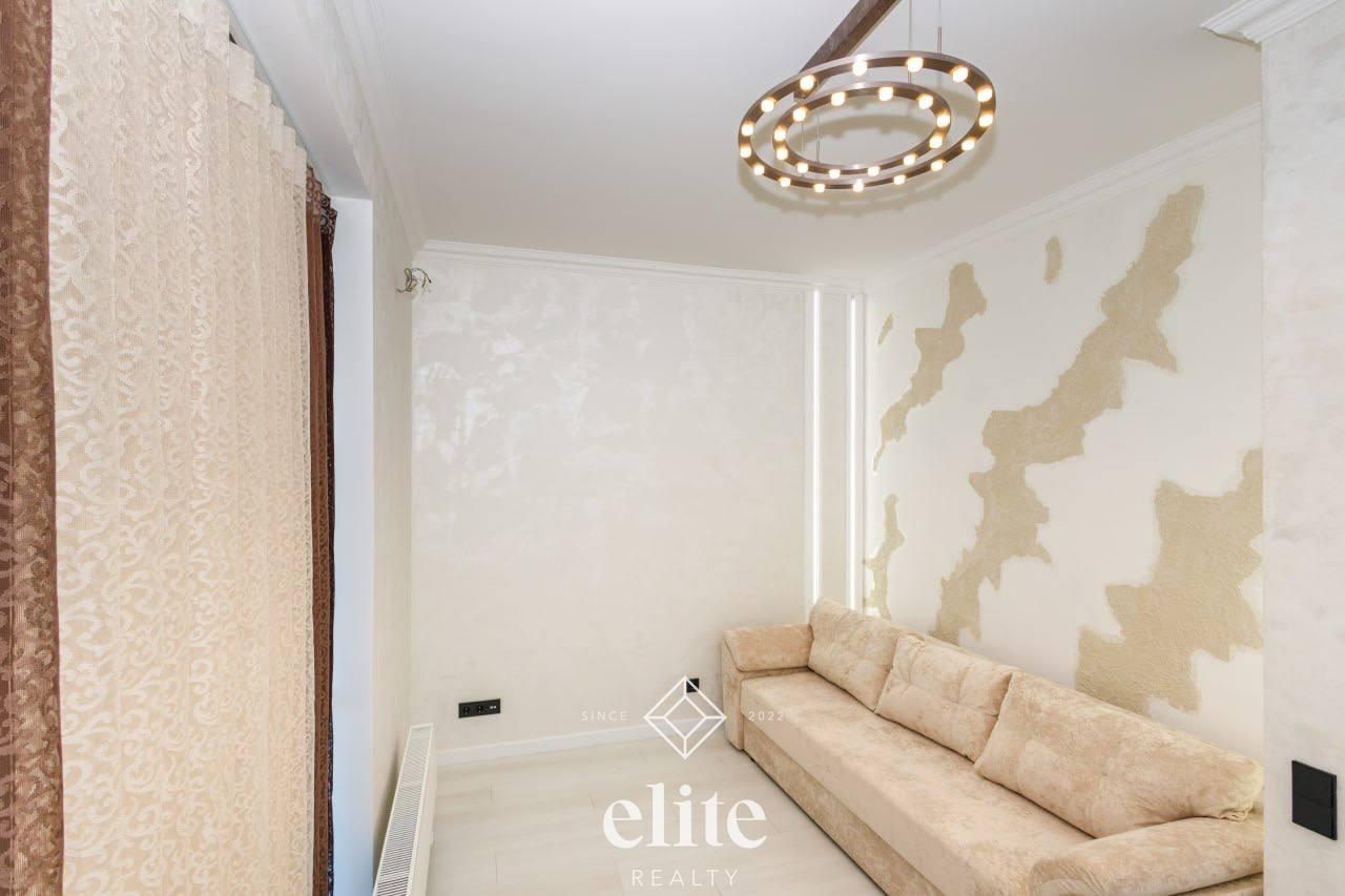 elite realty image