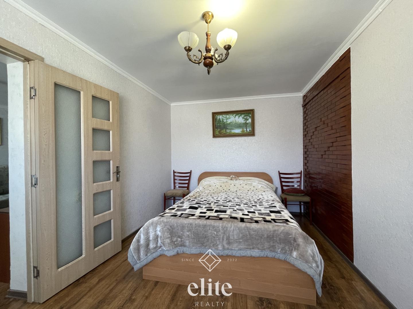 elite realty image