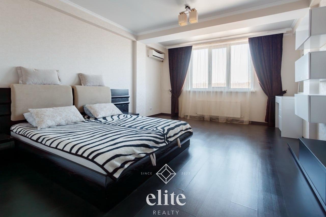 elite realty image
