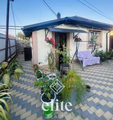 elite realty image